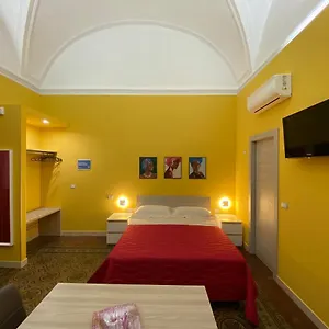 Vecchia Ognina - Free Parking , Catania Italia